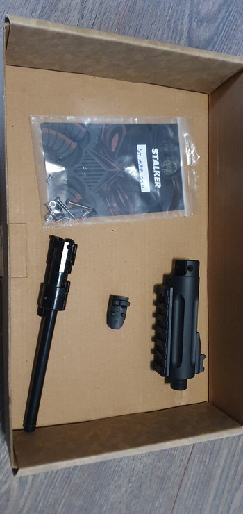 Imagen 4 de AAP01 met stalker hopup, handguard en folding stock