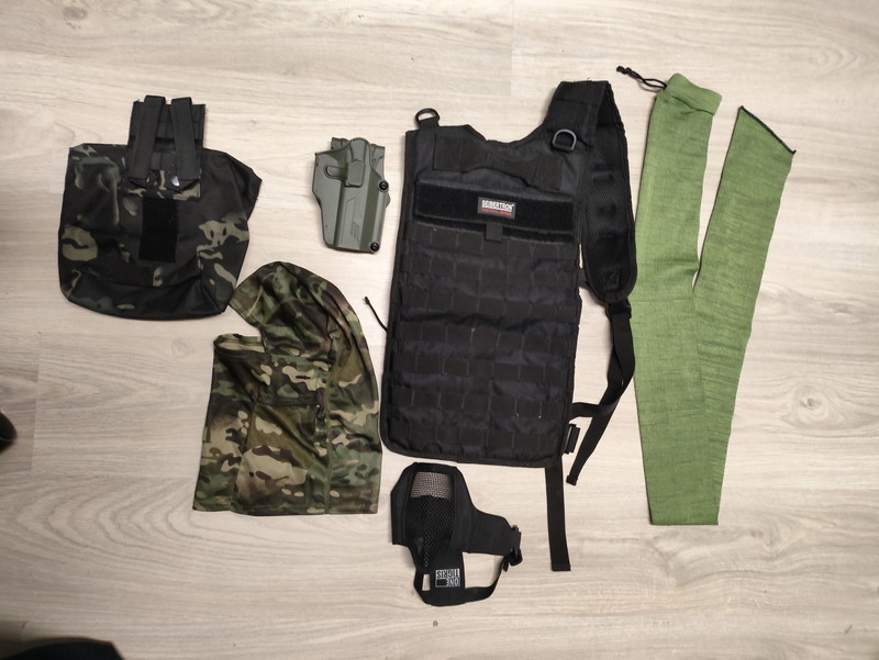 Afbeelding 1 van Verzaming gear,apart te koop of in een bundel