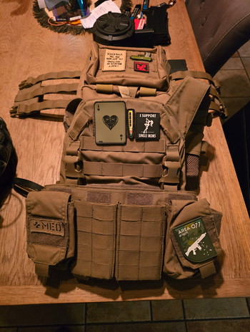 Image 3 for nette plate carrier van warrior assault systems en helm!
