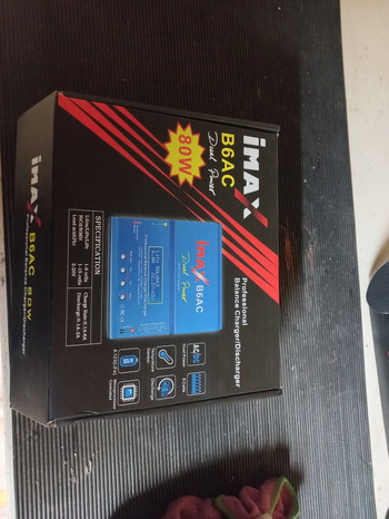 Afbeelding 2 van IMAX B6AC NiMH/LiPo multilader