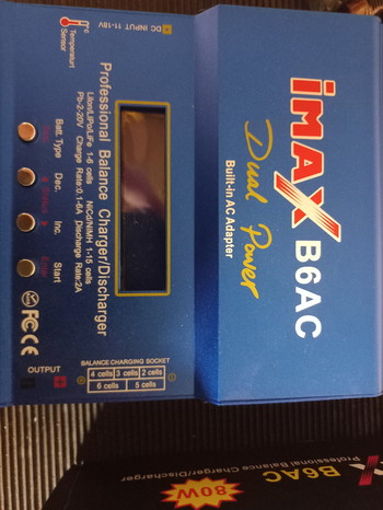 Afbeelding 3 van IMAX B6AC NiMH/LiPo multilader