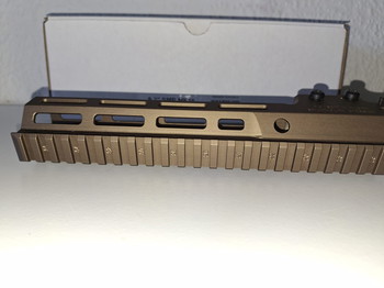 Image 4 pour Geissele 9.3 MK16 URGI Handguard (This is a real steel handguard, not a clone)