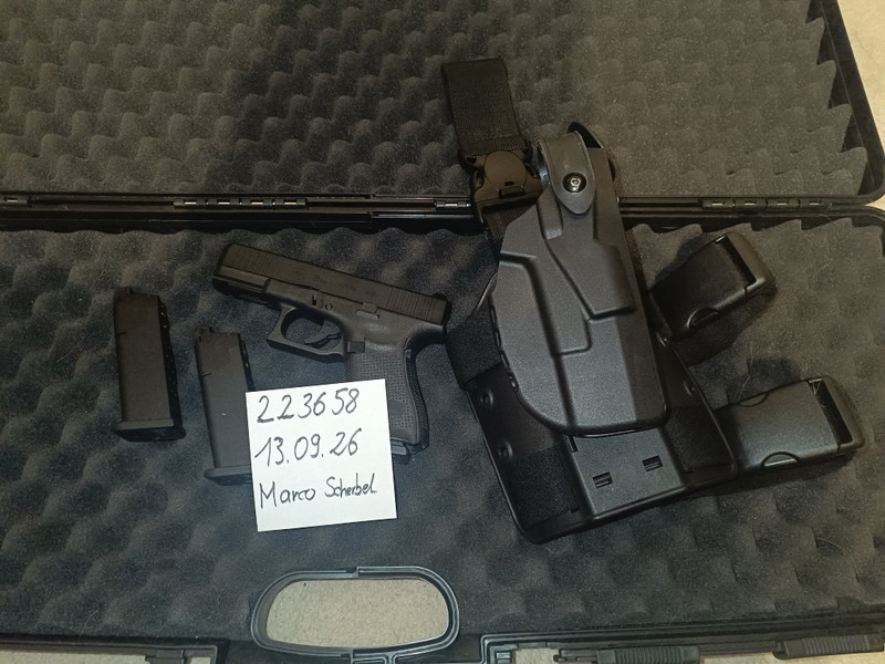 Image 1 for VFC Glock 19 Gen. 5 + Safariland Holster