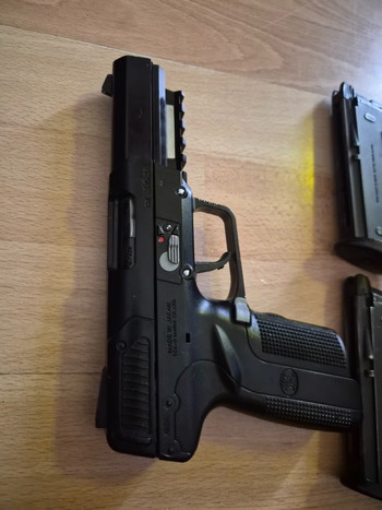 Image 2 pour Five-Seven Tokyo Marui