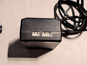 Image 5 pour Specna Arms 7.4v lipo + oplader