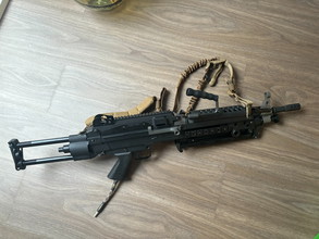 Bild für Te koop: Volledig aangepaste Classic Army M249 met top-tier upgrades