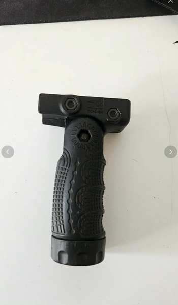 Afbeelding 2 van FAB Defense folding grip