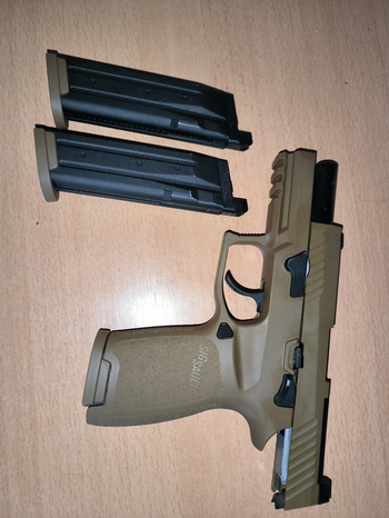 Image 2 pour Sigsauer m18 gbb pistool zo goed als nieuw