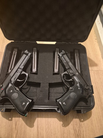 Image 2 pour Baretta m9 2x met 4 mags en koffer