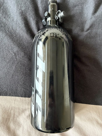 Imagen 4 de Storm Category 5 HPA-regulator incl. Storm line + 0.8l Dye Tank (09/2025)