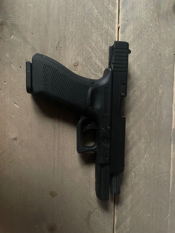 Bild 3 für Glock 17 Gen4 CO2 + 3 magazijnen