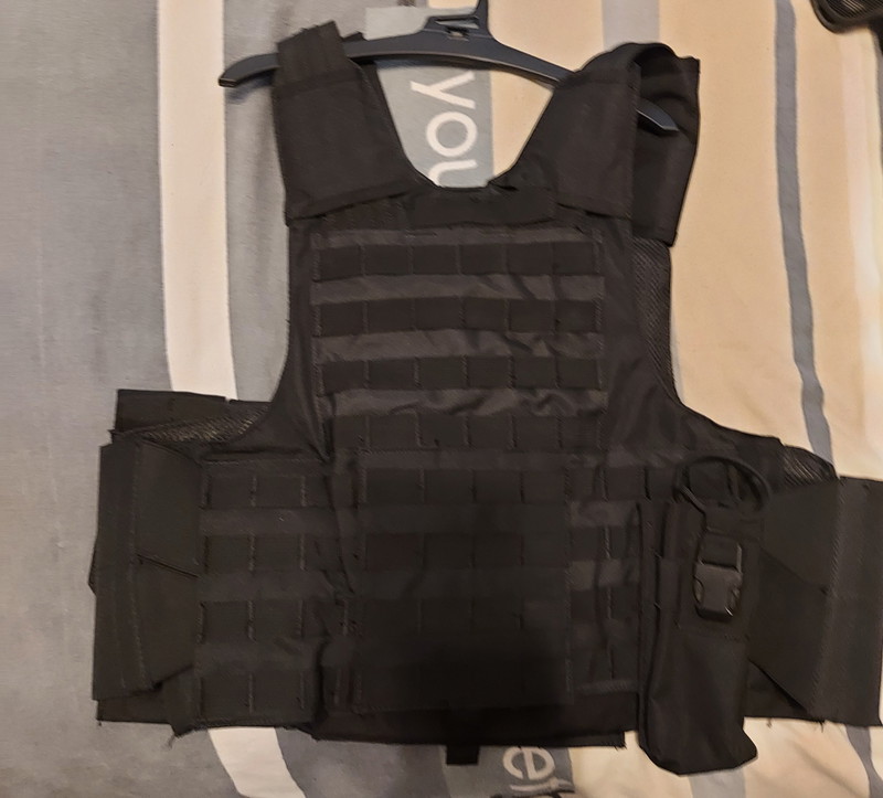 Imagen 1 de Gilet tactique noir et lunettes de protection ROYAL +