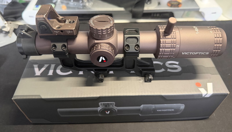 Afbeelding 1 van Victoptics S6 1-6x24