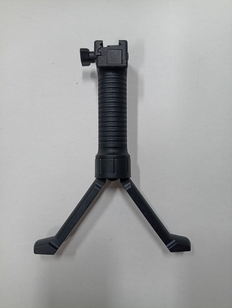 Afbeelding 1 van Spring eject bipod grip