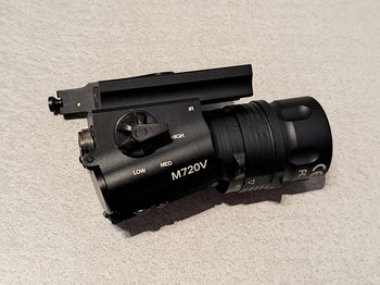 Image 3 pour FMA m720v Surefire replica