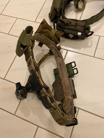 Afbeelding 5 van selbst Updated plate carrier + all the pouches+two fullset belt