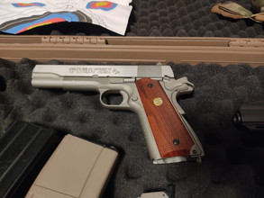 Bild für Complete airsoft set M4 TR4-18 G&G + Colt 1911 + Ruger Superhawk