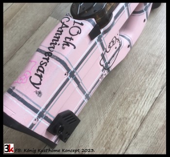 Image 4 for Classic Army P-90 custom Hello Kitty 10th Anniversary
