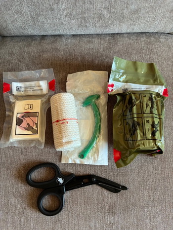 Bild 3 für Kit medic USA ( IFAK )