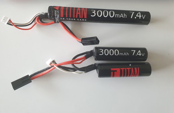 Image 3 pour 4 nooit gebruikte (1 nog nieuwin verpakking  ) TITAN batterijenn