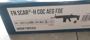 Afbeelding 2 van FN Herstal SCAR-H CQC MK17 Mod.0 AEG - Dark Earth - Cybergun  ( nieuw in doos )
