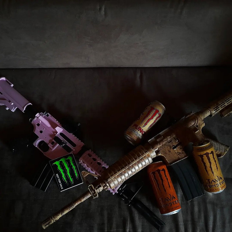 Image 1 for Custom paint job's for your replica
