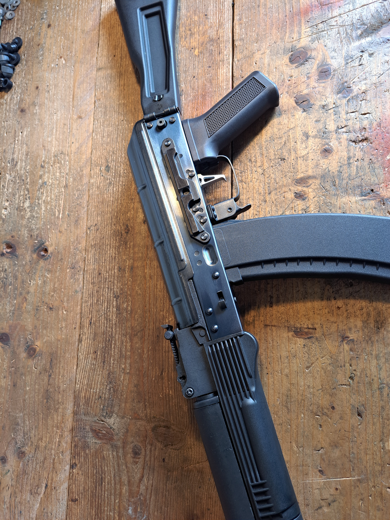 Bild 1 für E&l gen 2 platinum ak74m