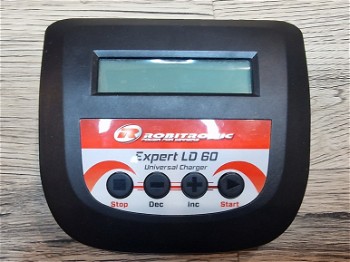 Image 4 pour Lipo battery and charger, Baofeng radios, PTTs and  and charger, Xortech crono