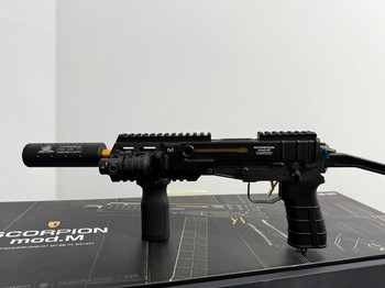 Imagen 4 de Tokyo Marui Scorpion mod.M