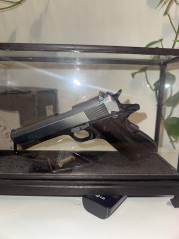 Afbeelding 3 van 1911 2 mags leak