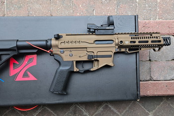 Afbeelding 2 van PW9 Zion Arms + red-dot + 3 mags