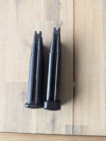 Bild 4 für Tokyo Marui Hi-Capa + ascesoires
