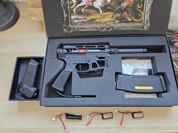 Imagen 2 de Heretic Labs Article 1 + Tankgrip