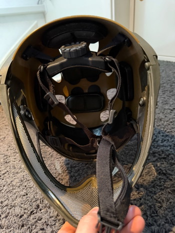 Image 2 for Warq helmet