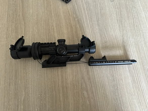 Bild für Antimatter Scope Switch + LPVO
