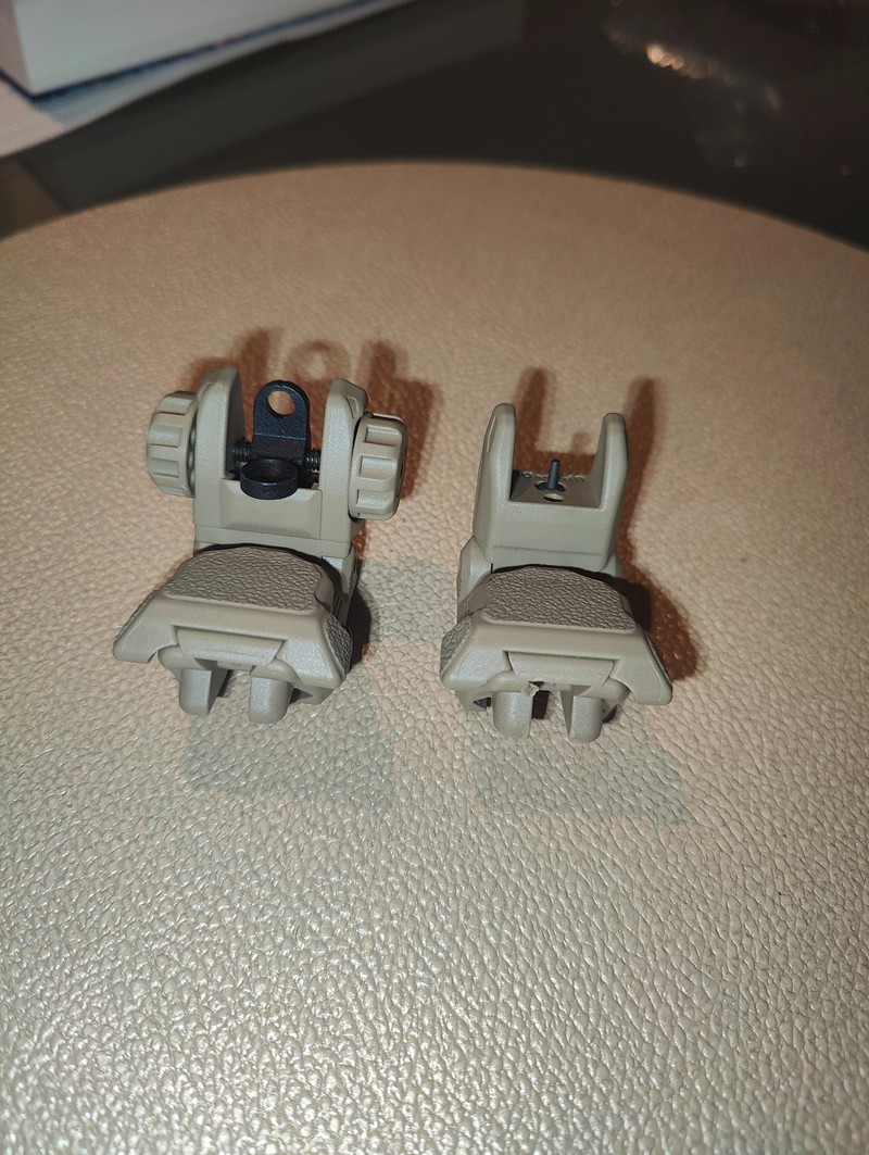 Image 1 for Flipsights