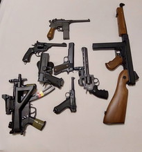 Image for thompson, mp5, revolver, m1911, p08, mauser