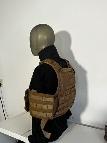 Imagen 2 de Coyote Brown Plate carrier