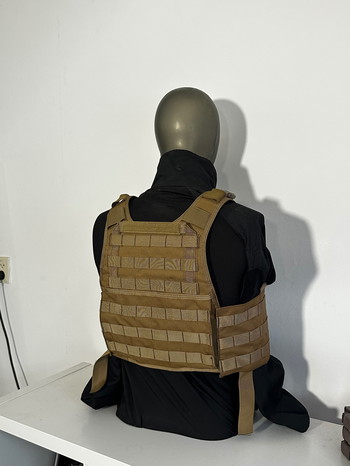 Imagen 3 de Coyote Brown Plate carrier