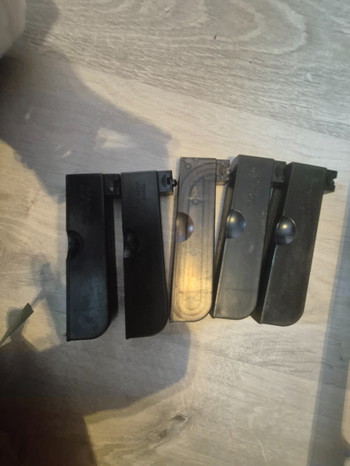 Image 4 for VSR-10 + mags + pouch + gun case