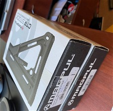 Image for Magpul MOE stock and Magpul CTR stock