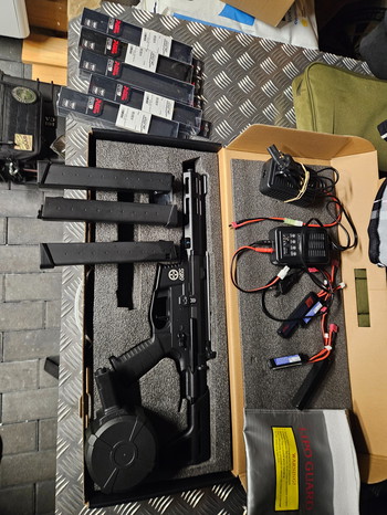 Imagen 2 de Nieuw ssr9 incl drum  en mags