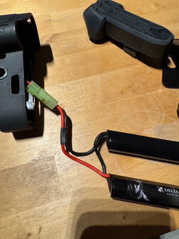 Image 3 for Specna Arms M4/M16 komt met lader batterij en 3 Zakken Bolletjes