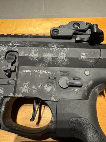 Image 4 for Specna Arms M4/M16 komt met lader batterij en 3 Zakken Bolletjes