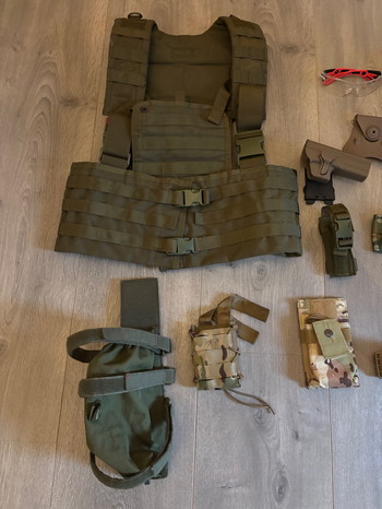 Imagen 2 de Lot Tan/Multicam/Green gear