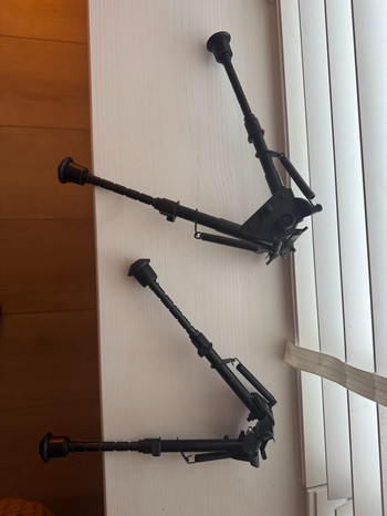 Image 3 pour 2 Bipods Merk onbekend