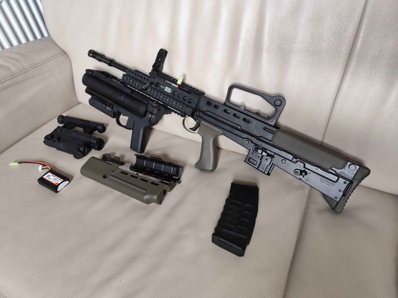 Image 1 for G&G L85A2 met Daniel Defense RIS handguard en S&T M320A1 Grenade Launcher