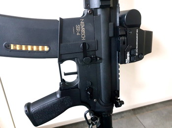 Afbeelding 2 van Novritsch SSR4 + splinternieuwe V7 red dot (BBproof)