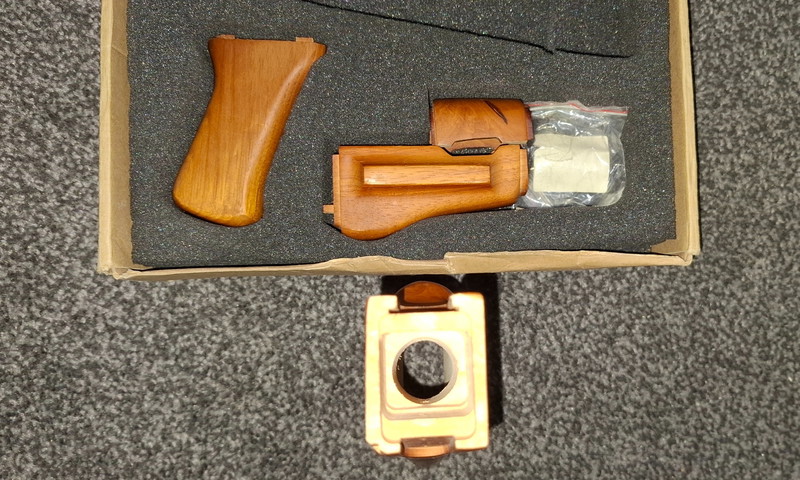 Image 1 for Ak74U houten set (echt hout)