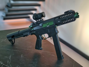 Bild 2 für Unieke G&G ARP9 Jade Edition met 5 magazijnen |  voorzien van Mosfet en ECU | AEG